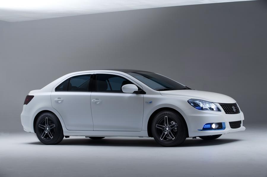  Suzuki Kizashi EcoCharge Concept 2011 года  (фото 20 из 20)